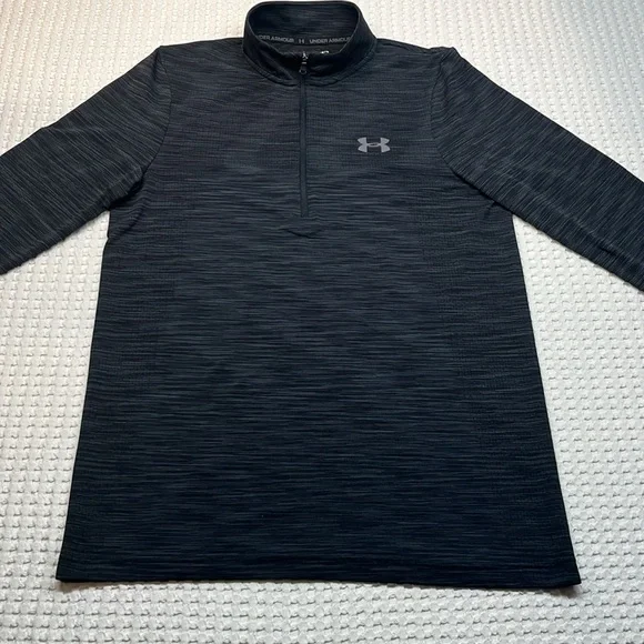 Under Armour Heat Gear Fitted Men’s Size Medium Pre owned - Picture 2 of 9